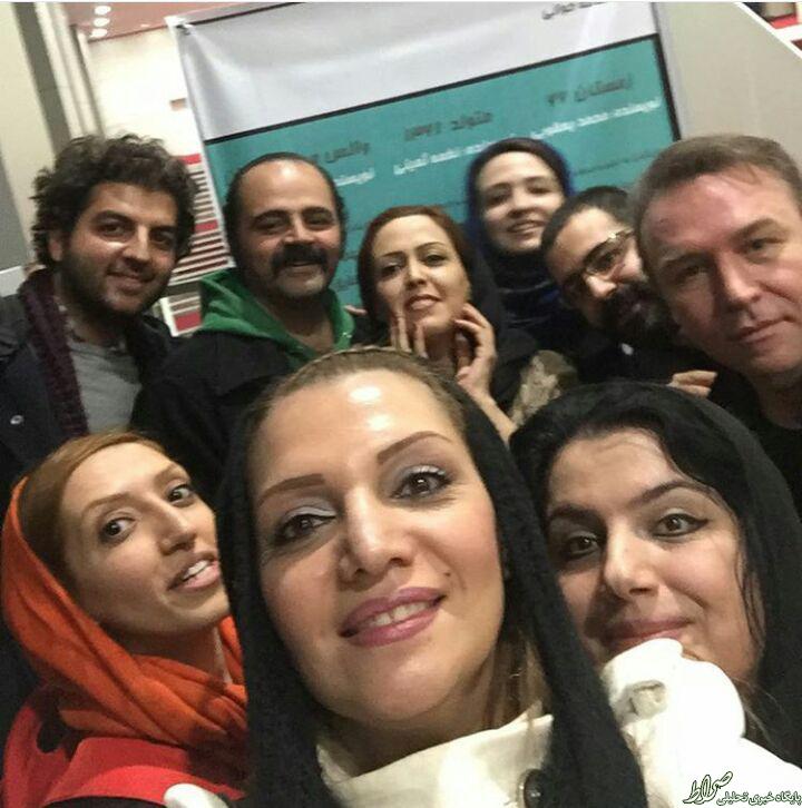 عکس/ سلفی بازیگران بعد از پایان تئاتر