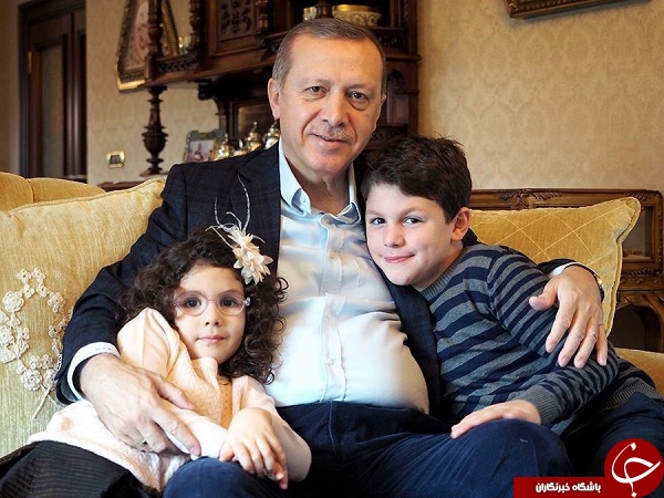 عکسی از اردوغان به همراه نوه هایش
