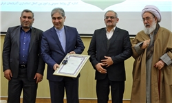 هدیه رهبری به استاندار آذربایجان شرقی+تصاوبر