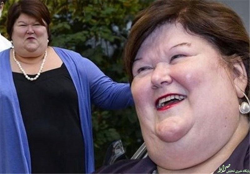 عکس/ وزیربهداشتی که سوژه رسانه هاشد