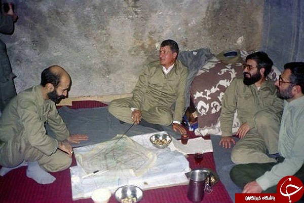 عکس/ هاشمی و روحانی نقشه می‌کشند