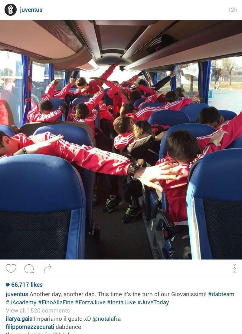 عکس/تمرین شادیگل یوونتوسیها دراتوبوس! عکس/تمرین شادیگل یوونتوسیها دراتوبوس!