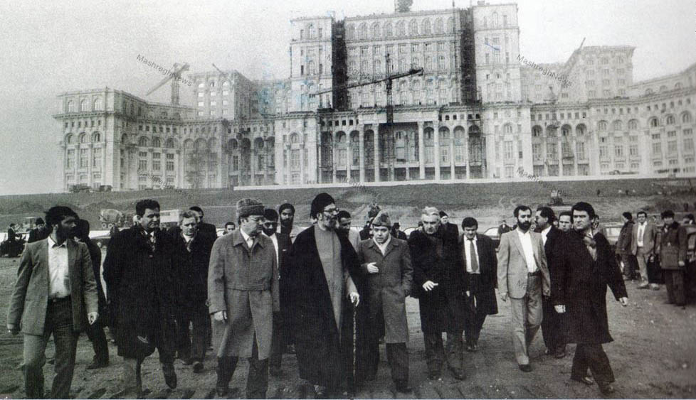 عکس/ رهبر انقلاب در یوگسلاوی عکس/ رهبر انقلاب در یوگسلاوی