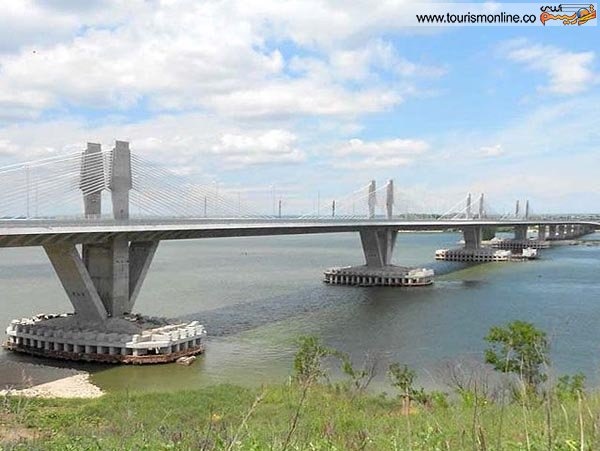 باشکوه ترین پل های مرزی در دنیا باشکوه ترین پل های مرزی در دنیا