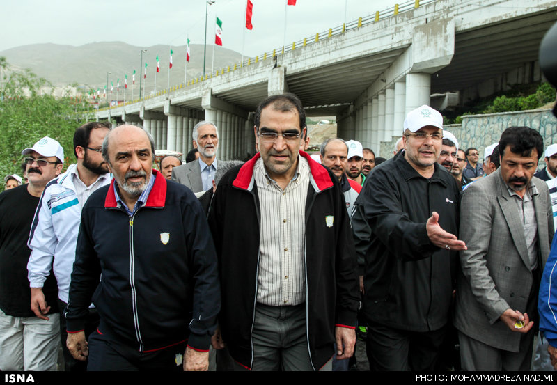 عکس/ پیاده روی قالیباف، هاشمی و گودرزی عکس/ پیاده روی قالیباف، هاشمی و گودرزی