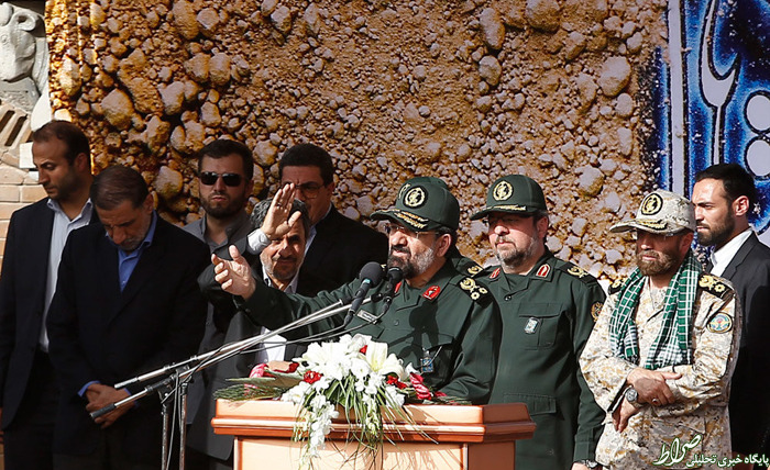احمدینژاد؛ از احمدینژاد؛ از