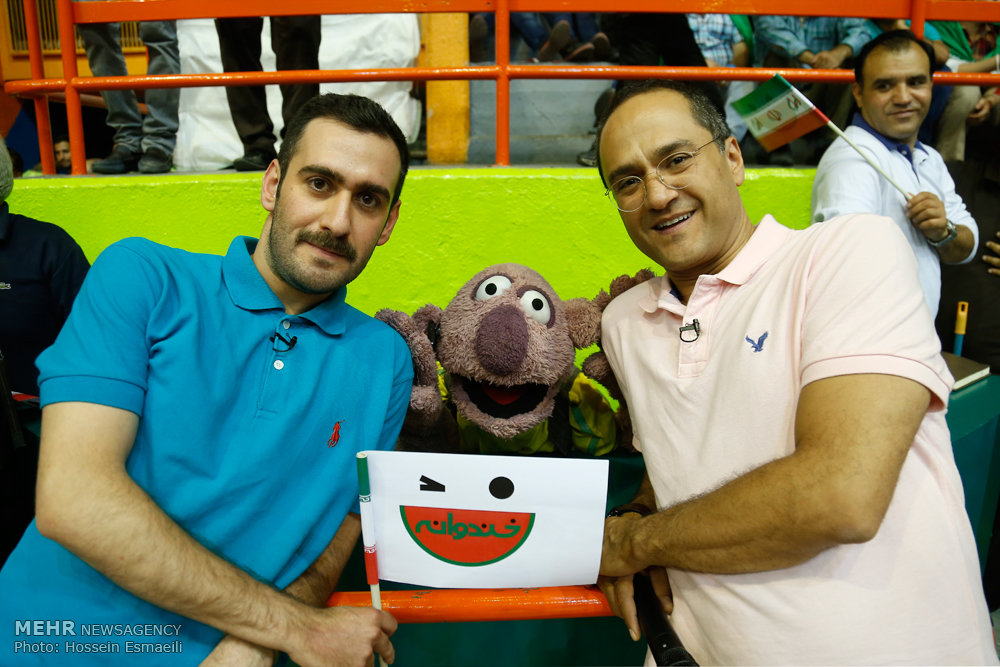 عکس/ خندوانه در سالن آزادی