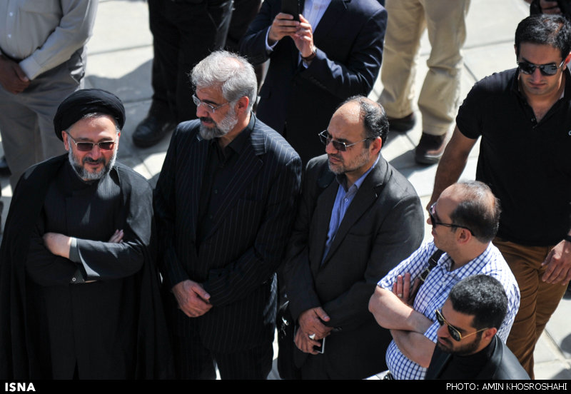 عکس/ ابطحی در تشییع پیکر مهران دوستی