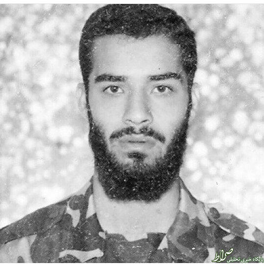 عکس/ مداح معروف در لباس سربازی عکس/ مداح معروف در لباس سربازی