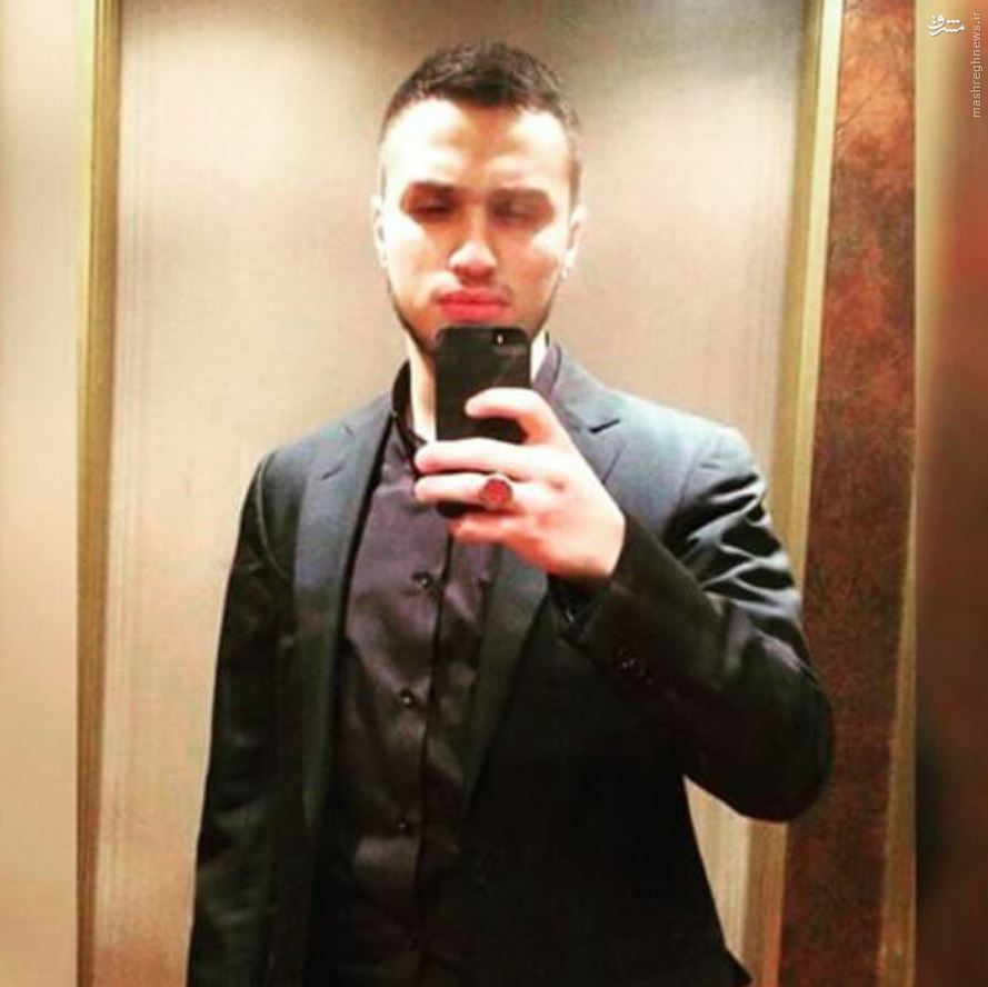 عکس/ سلفی شهید جهادمغنیه درآسانسور