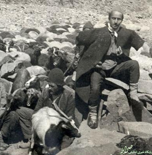 عکس/ نیما یوشیج وقتی چوپان بود عکس/ نیما یوشیج وقتی چوپان بود