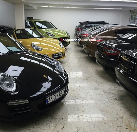 عکس/ کلکسیون پورشه در یک پارکینگ