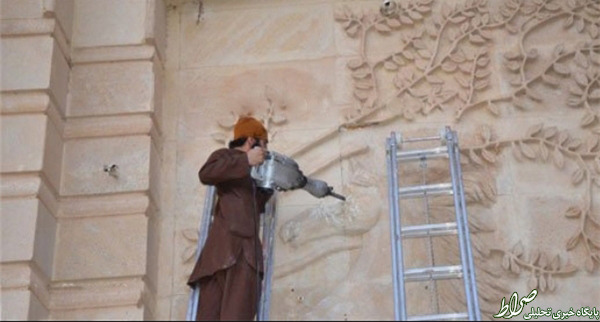 تخریب آثار تاریخی نینوا توسط داعش +تصاویر تخریب آثار تاریخی نینوا توسط داعش +تصاویر