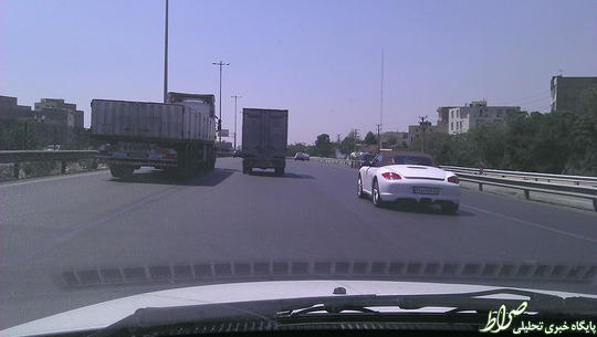 عکس/ وقتی کامیون به پورشه راه نمیدهد! عکس/ وقتی کامیون به پورشه راه نمیدهد!