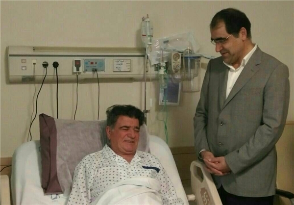 عیادت وزیر بهداشت از شجریان عیادت وزیر بهداشت از شجریان