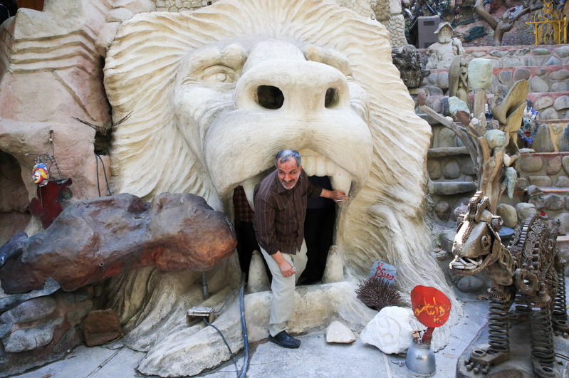 عکس/ مسجد جامعی در دهان شیر!