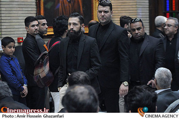 عکس/ بادیگاردهای بازیگر جوان ایرانی!