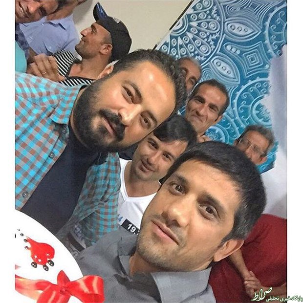 عکس/ جشن تولد دبیر در کمپ ترک اعتیاد! عکس/ جشن تولد دبیر در کمپ ترک اعتیاد!