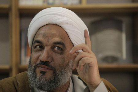 آقاتهرانی: روی آقاتهرانی: روی