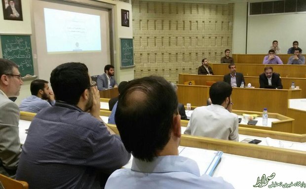 عکس/مداحمعروف درجلسه دفاع از پایاننامه عکس/مداحمعروف درجلسه دفاع از پایاننامه