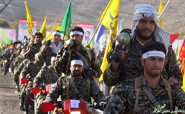 رزمایش «اقتدار ثارالله» سپاه پاسداران برگزار میشود رزمایش «اقتدار ثارالله» سپاه پاسداران برگزار میشود