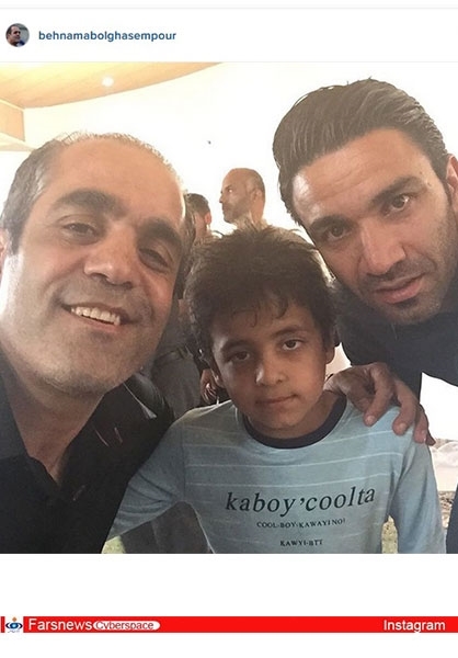 عکس/ سلفی نکونام با یادگار هادی نوروزی عکس/ سلفی نکونام با یادگار هادی نوروزی