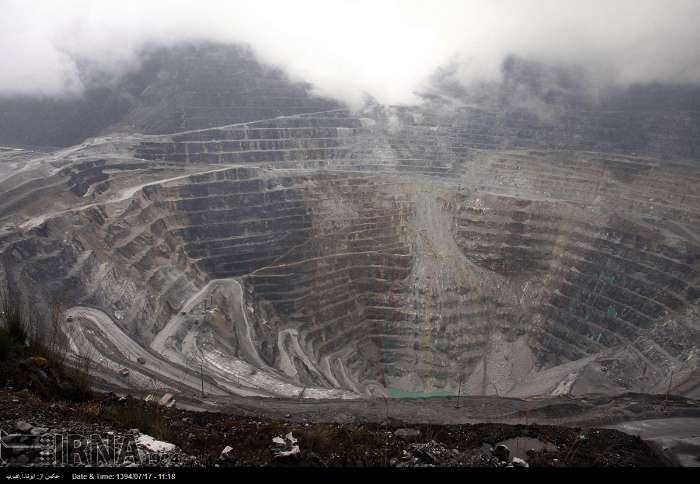 عکس/ معدن طلا و مس در اندونزی