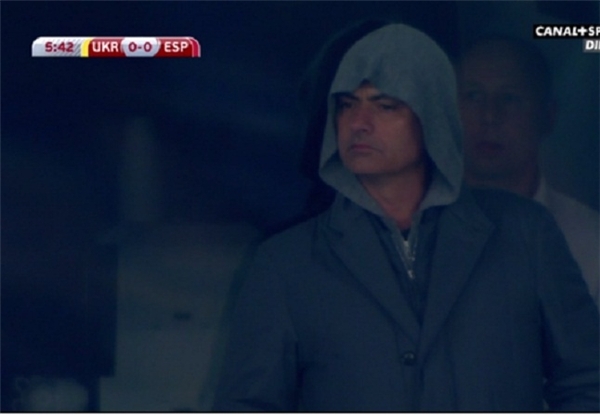 عکس/ پوشش مبدل مورینیو در ورزشگاه کیف