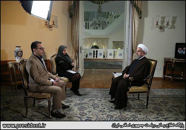 عکس/ گفت‌وگوی زنده تلویزیونی روحانی