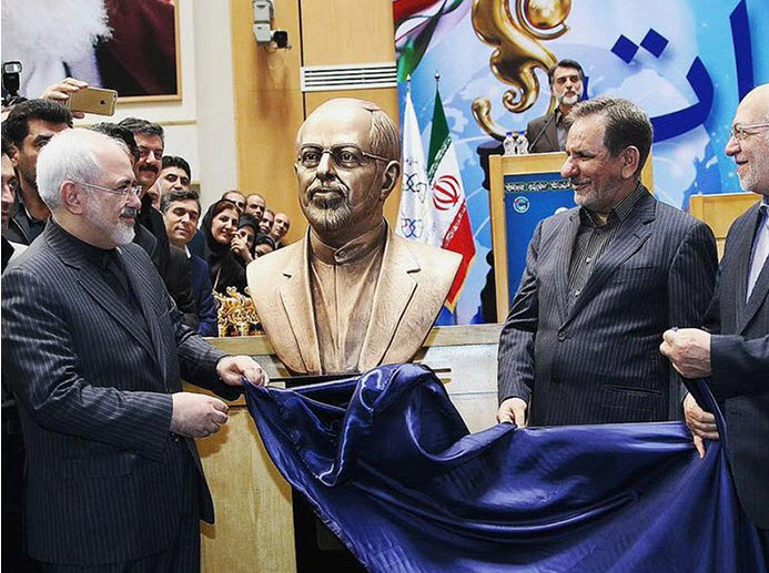 شوخی مجازی با مجسمه ظریف +عکس
