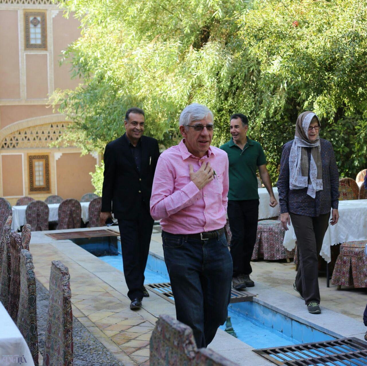 عکس/ جک استراو در هتل مشیر یزد