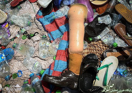 عکس / پایی که در صحرای مِنا جا ماند عکس / پایی که در صحرای مِنا جا ماند