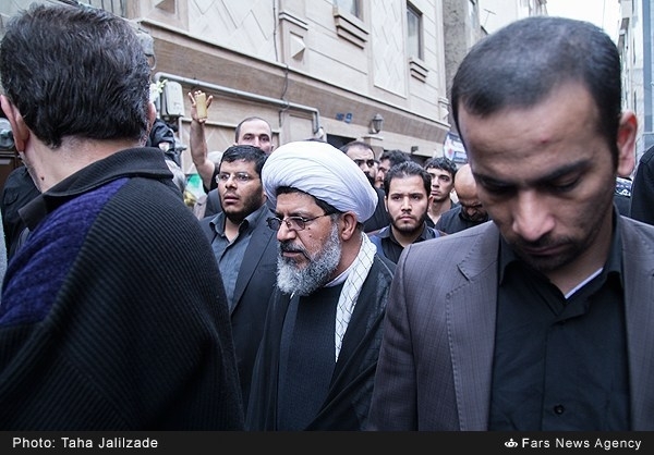 شخصیت‌های حاضر در در تشییع محافظ احمدی‌نژاد+تصاویر