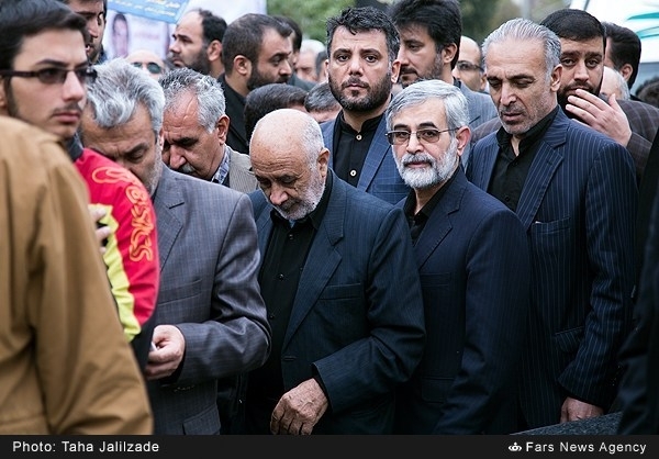 شخصیت‌های حاضر در در تشییع محافظ احمدی‌نژاد+تصاویر