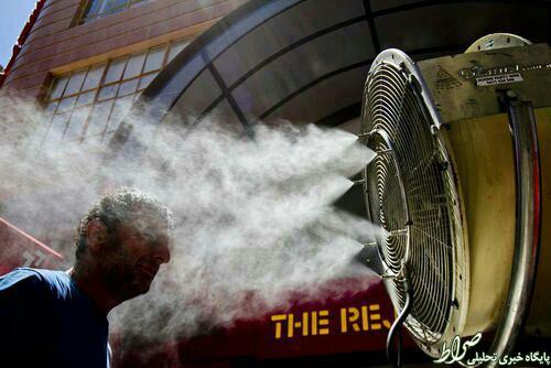 عکس/ راهکار استرالیا برای فرار از گرما عکس/ راهکار استرالیا برای فرار از گرما