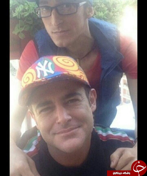 عکس/ سلفی گلزار و مرحوم پاشایی عکس/ سلفی گلزار و مرحوم پاشایی