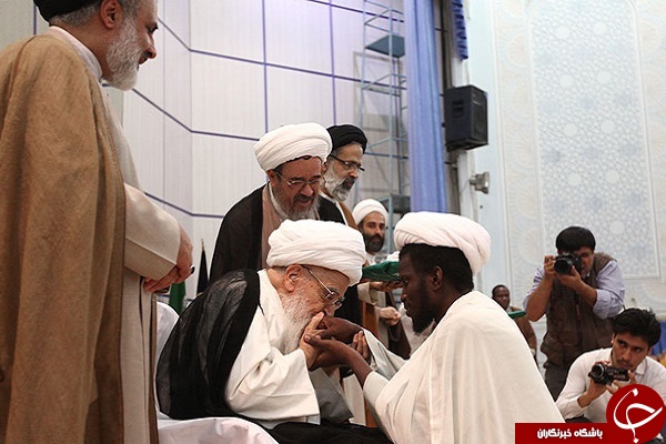 عکس/ تواضع تاریخی یک مرجع تقلید عکس/ تواضع تاریخی یک مرجع تقلید