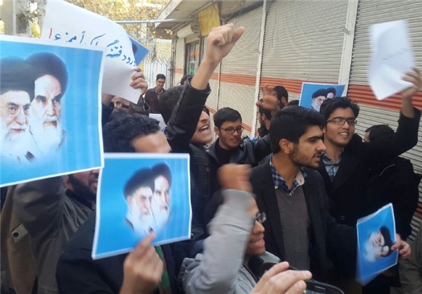 «ورود فتنهگران اکیداً ممنوع»+تصاویر «ورود فتنهگران اکیداً ممنوع»+تصاویر
