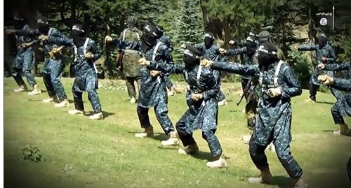 فارغ التحصیلان آکادمی نظامی داعش+ تصاویر فارغ التحصیلان آکادمی نظامی داعش+ تصاویر