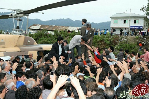 كمپين بازي خودجوش براي دعوت از احمدی نژاد! +تصاویر كمپين بازي خودجوش براي دعوت از احمدی نژاد! +تصاویر