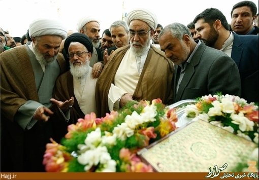 حضور رئیس دفتر مقام معظم رهبری در کربلا+عکس حضور رئیس دفتر مقام معظم رهبری در کربلا+عکس