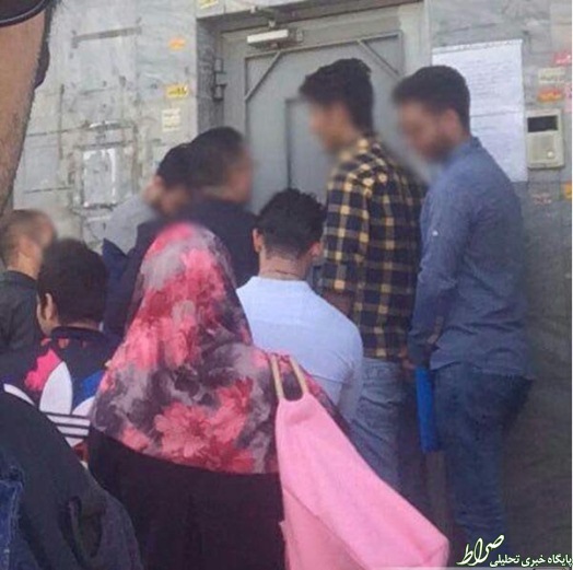 صف ازدواج با دختران روس! +عکس صف ازدواج با دختران روس! +عکس