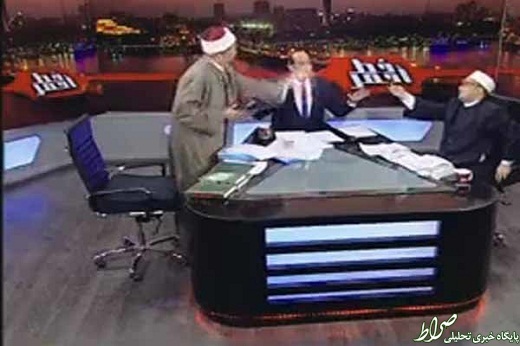 درگیری مهمانان در برنامه زنده +عکس درگیری مهمانان در برنامه زنده +عکس