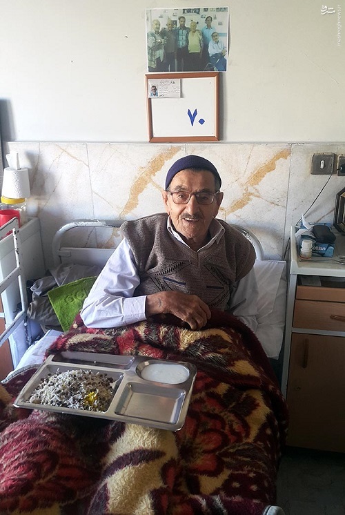 گفتگو با پیرمرد مشهور تلگرامی کهریزک! +تصاویر