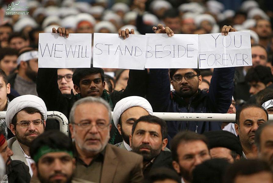 عکس/ پیام جالب چند طلبه‌ خارجی برای رهبر انقلاب