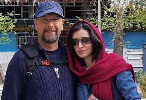 عکس/ صداپیشه جنابخان در کنار همسرش عکس/ صداپیشه جنابخان در کنار همسرش