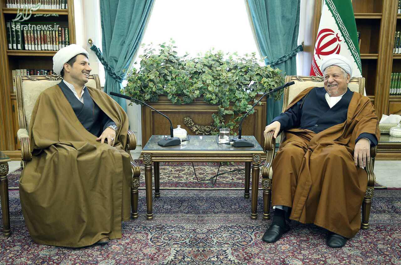 تصویری از ملاقات رفسنجانی با خودش! تصویری از ملاقات رفسنجانی با خودش!