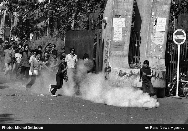 ایده شلیک به هواپیمای حامل امام توسط چه کسی مطرح شد ایده شلیک به هواپیمای حامل امام توسط چه کسی مطرح شد