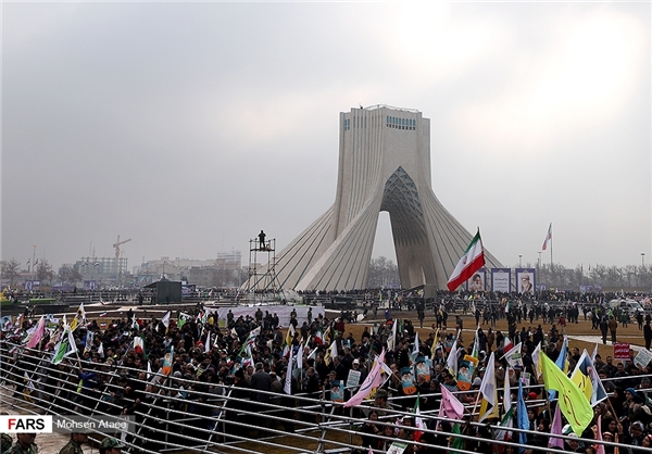 آغاز راهپیمایی سیوهشتمین سالگرد پیروزی انقلاب آغاز راهپیمایی سیوهشتمین سالگرد پیروزی انقلاب