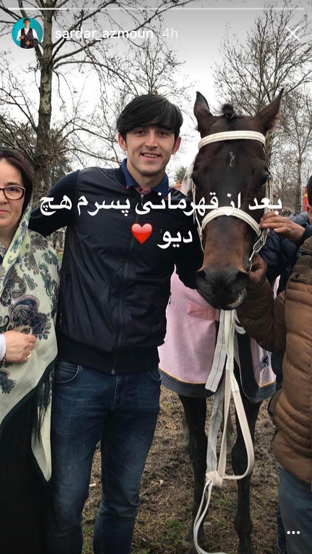 قهرمانی پسر سردار آزمون! (عکس) قهرمانی پسر سردار آزمون! (عکس)